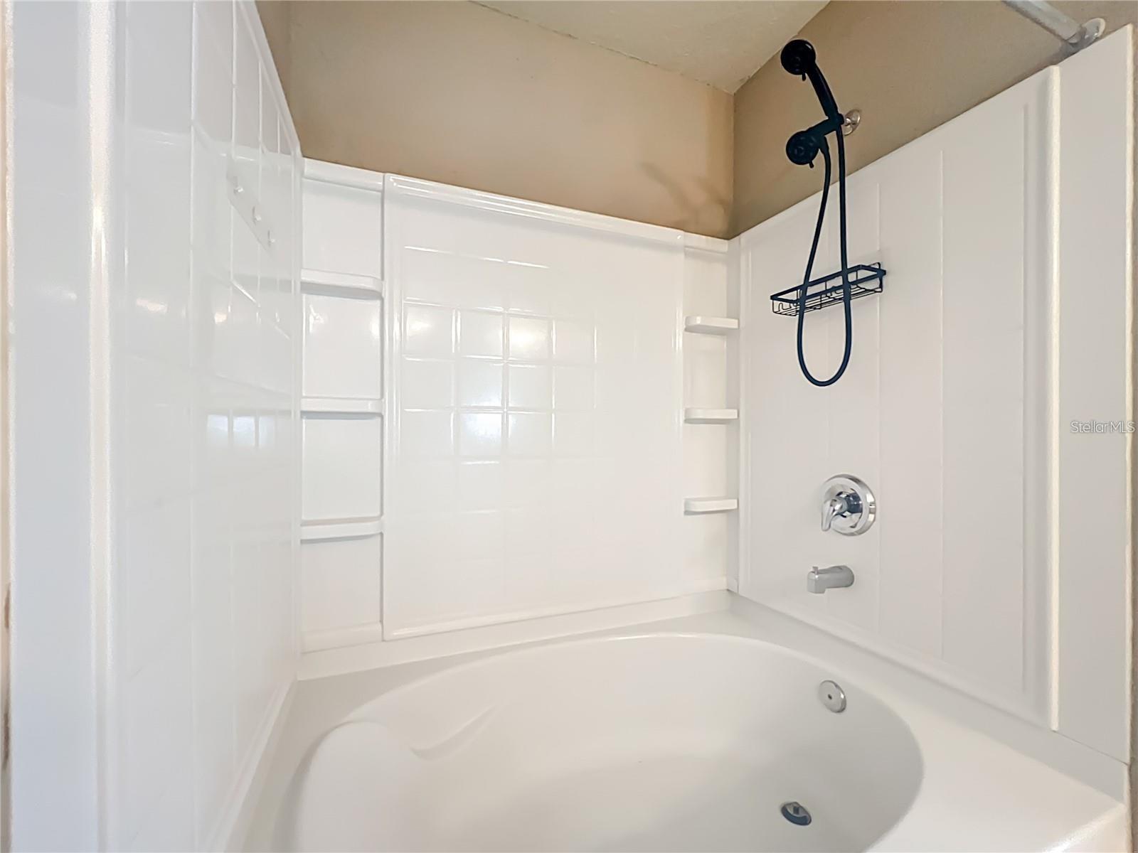 WYNCHASE TWNHMS - Residential