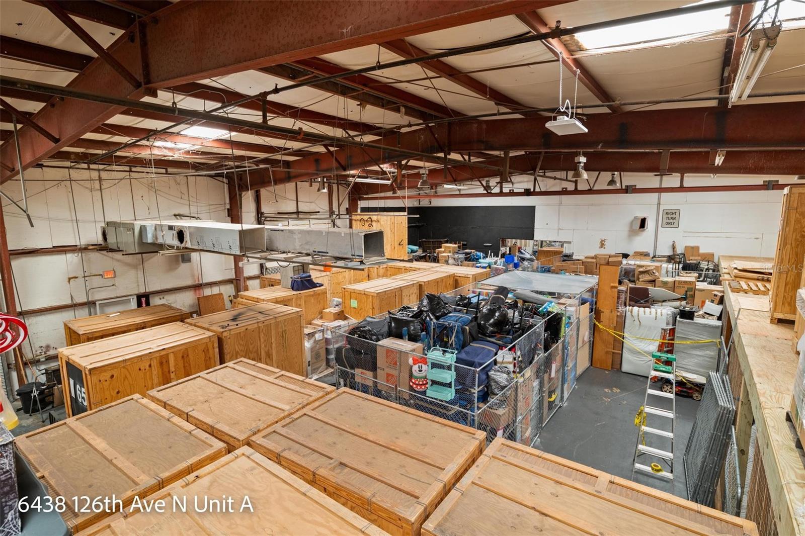 POTTERFIELD MINIATURE FARMS - Commercial Sale