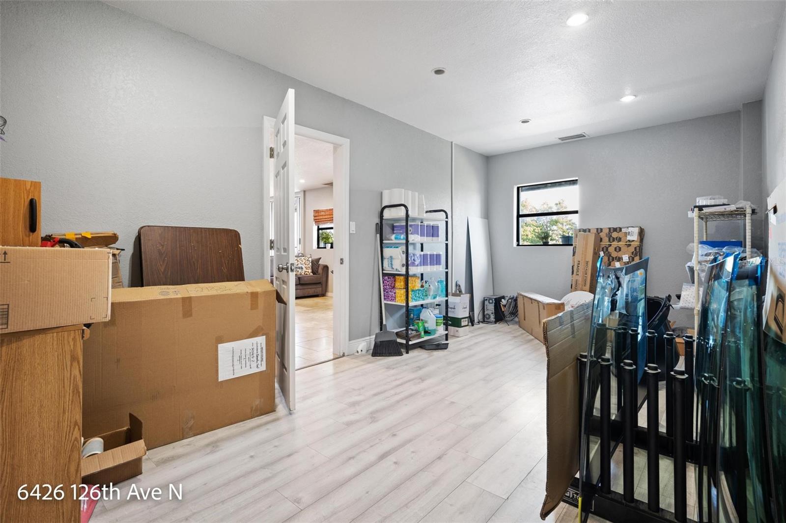 POTTERFIELD MINIATURE FARMS - Commercial Sale