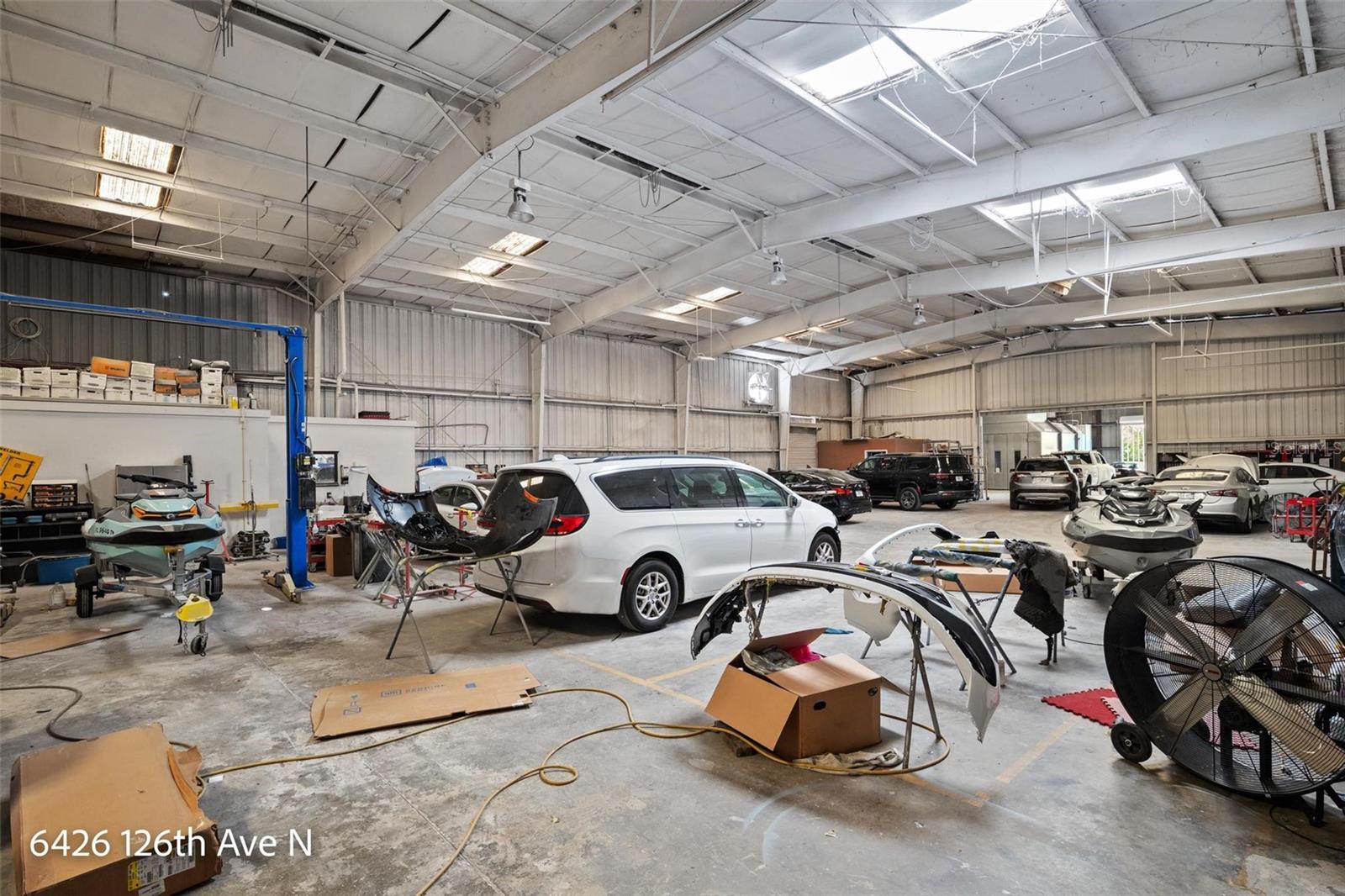 POTTERFIELD MINIATURE FARMS - Commercial Sale