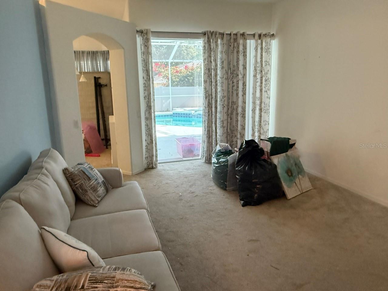 319 COUNTRY VINEYARD DRIVE