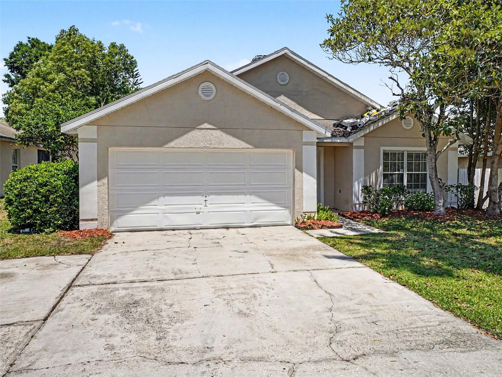 MAGNOLIA OAKS RIDGE - Residential