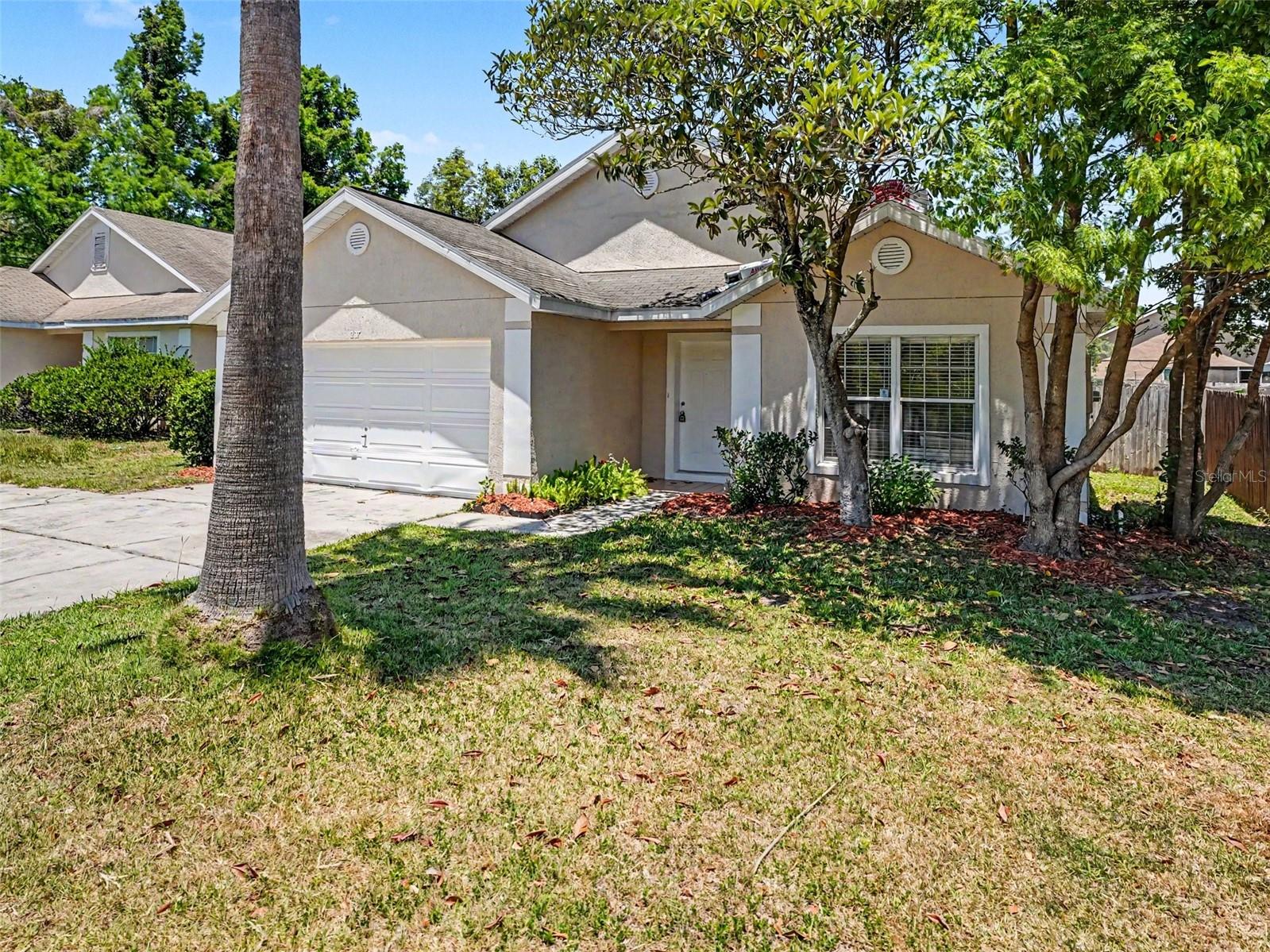 MAGNOLIA OAKS RIDGE - Residential