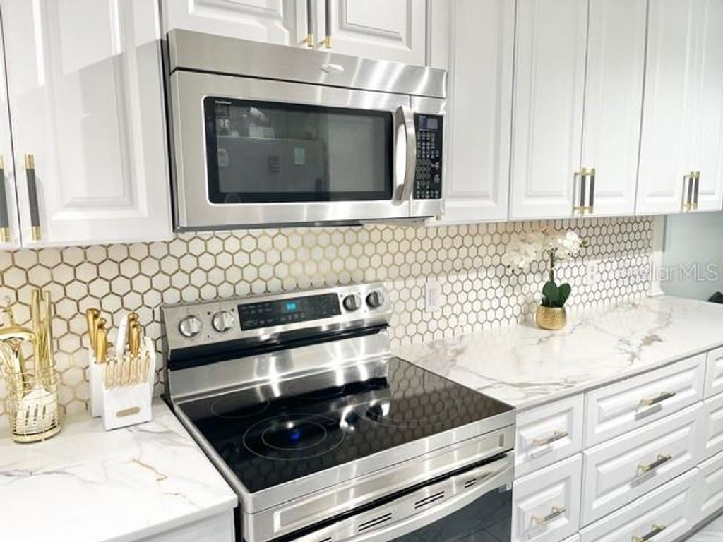 Photo of 1355 Villa Lane, Apopka, FL 32712 (MLS # O6403535)