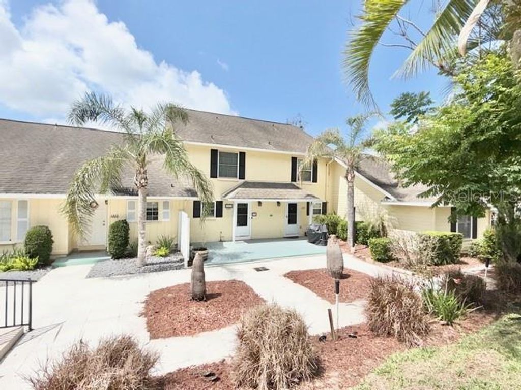 Photo of 1355 Villa Lane, Apopka, FL 32712 (MLS # O6403535)
