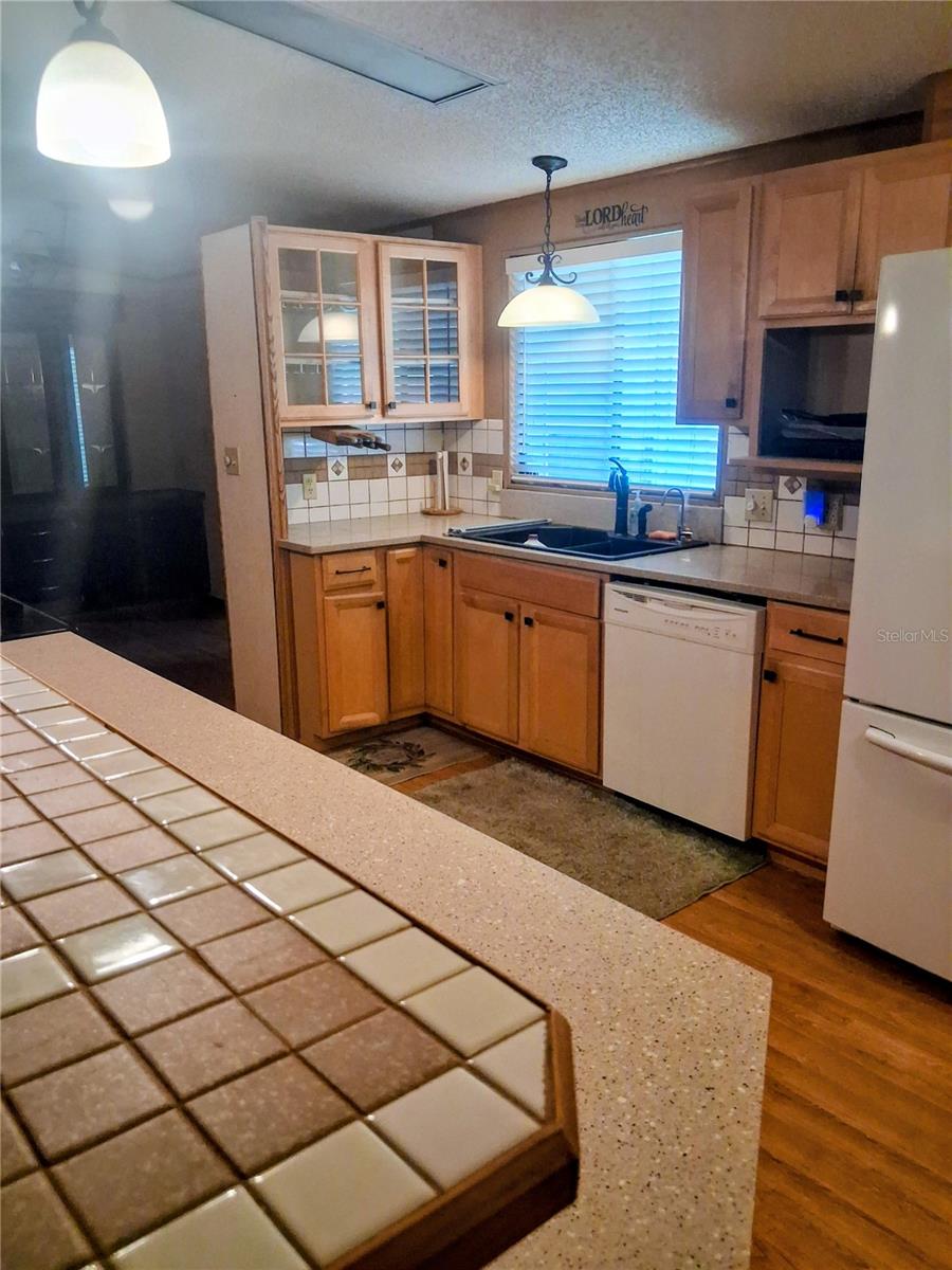 HILLTOP ESTATE - Residential