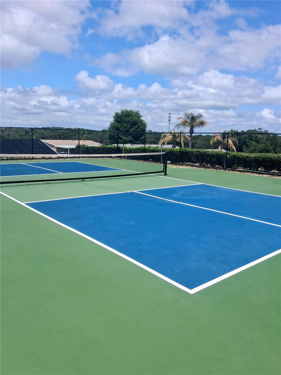 HILLTOP ESTATE - Residential