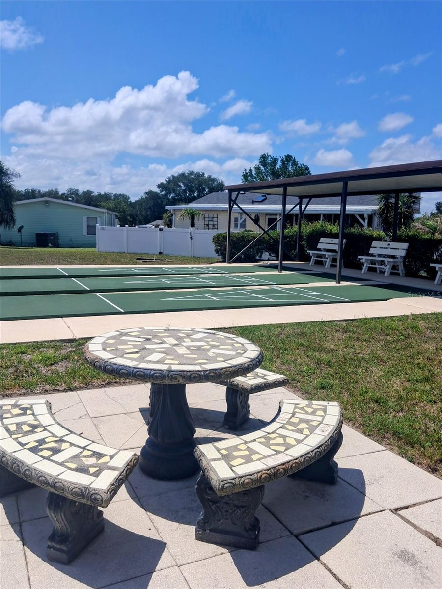 HILLTOP ESTATE - Residential