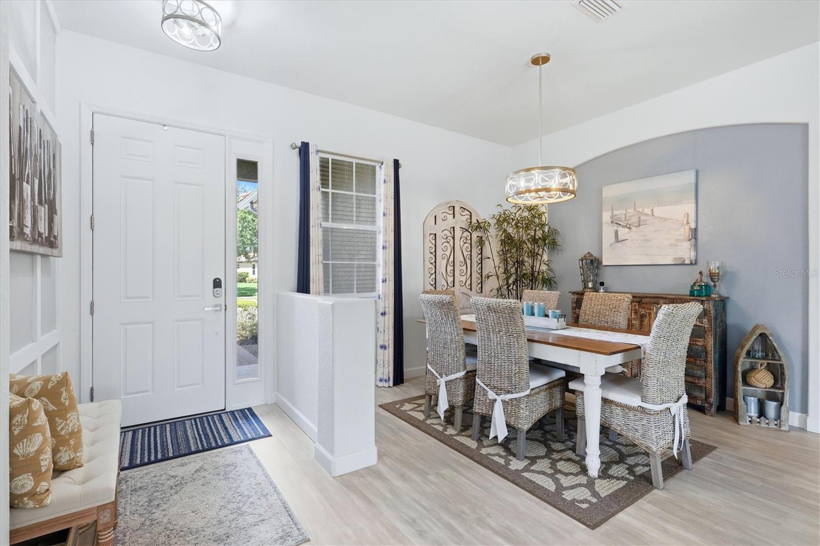 RIVER STRAND - Residential