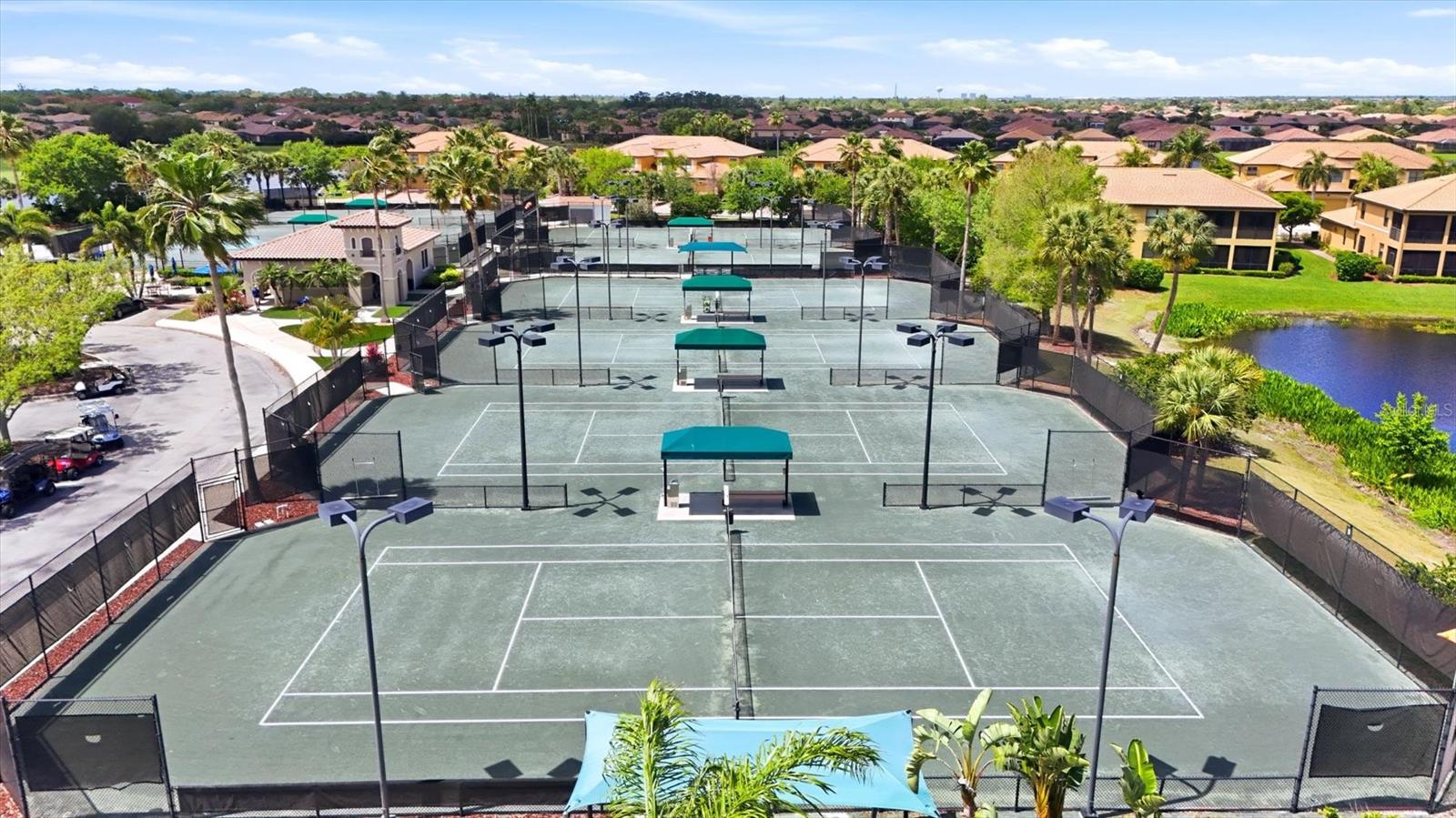 RIVER STRAND - Residential