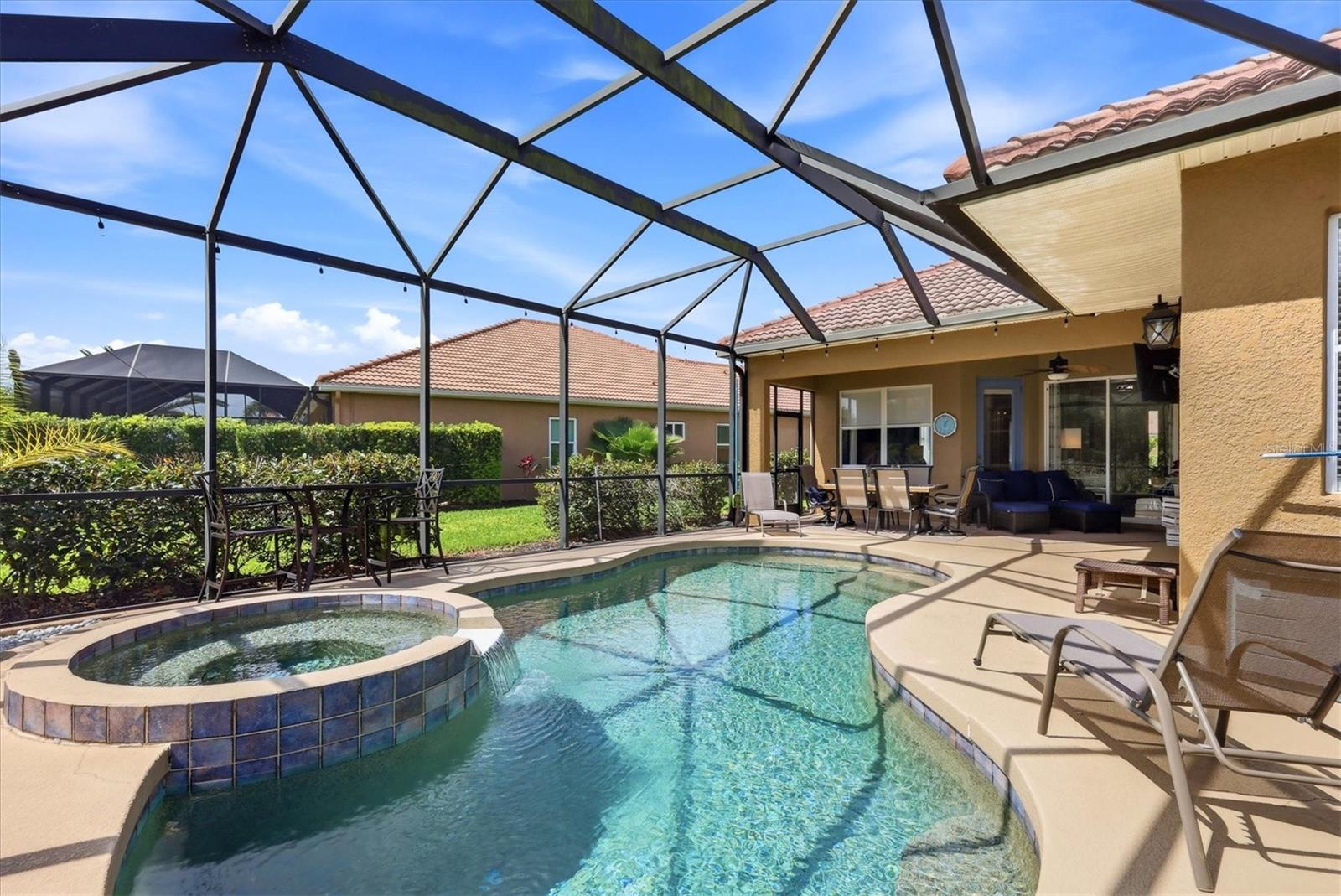 RIVER STRAND - Residential