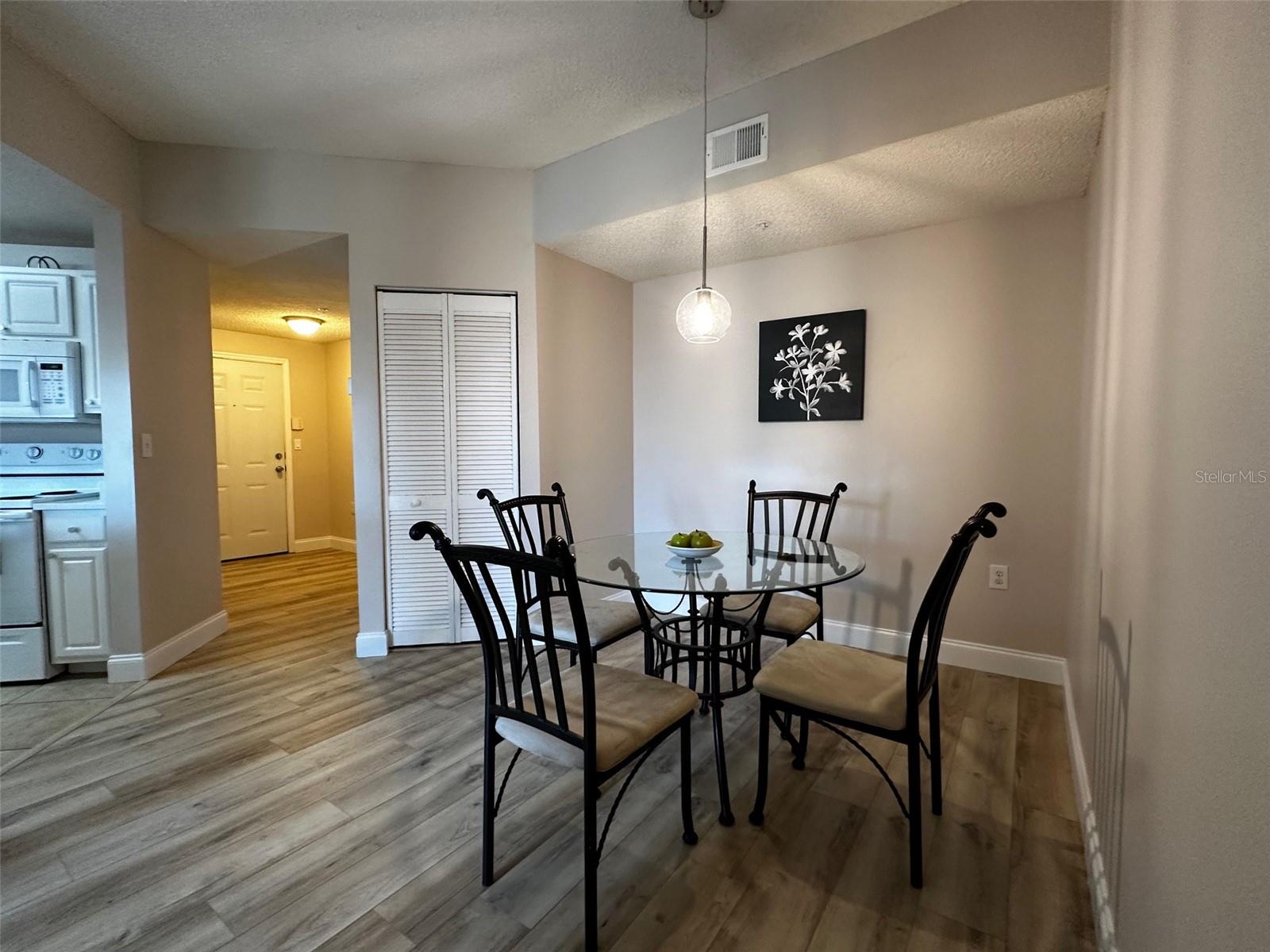 LAS PALMAS OF SARASOTA - Residential Lease