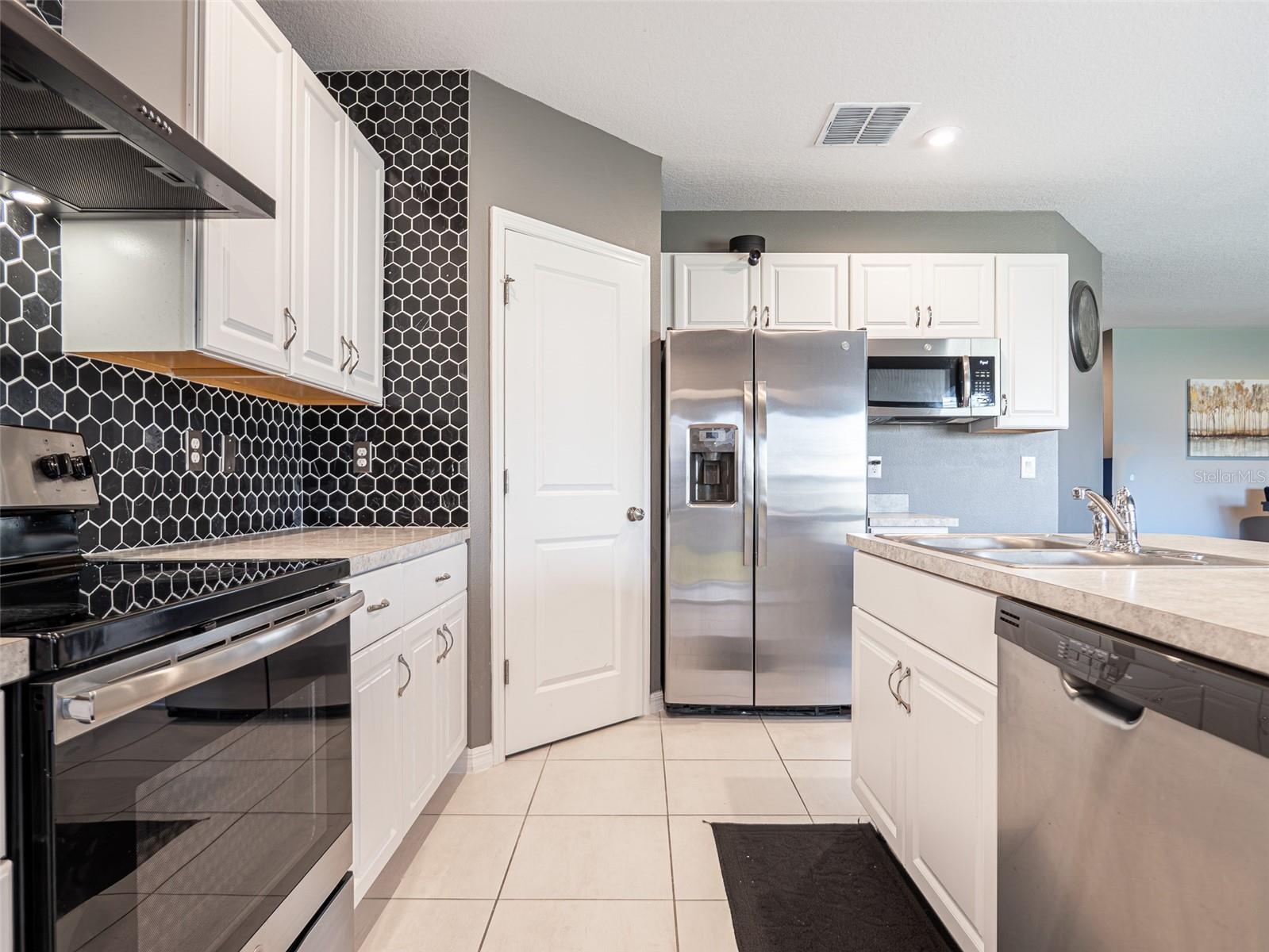 GREENFIELD VILLAGE PH I - Residential