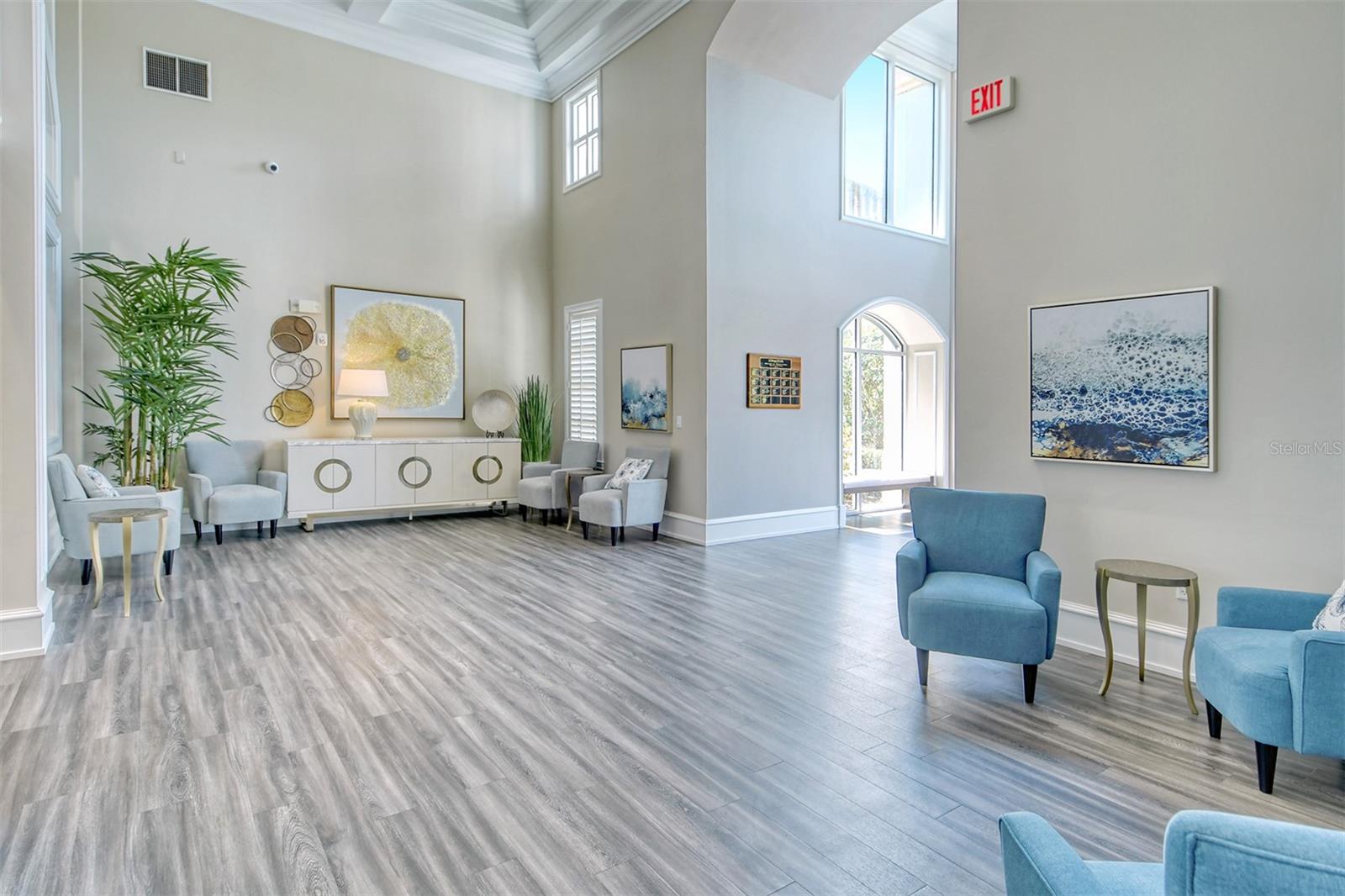 VILLAGEWALK - Residential Lease