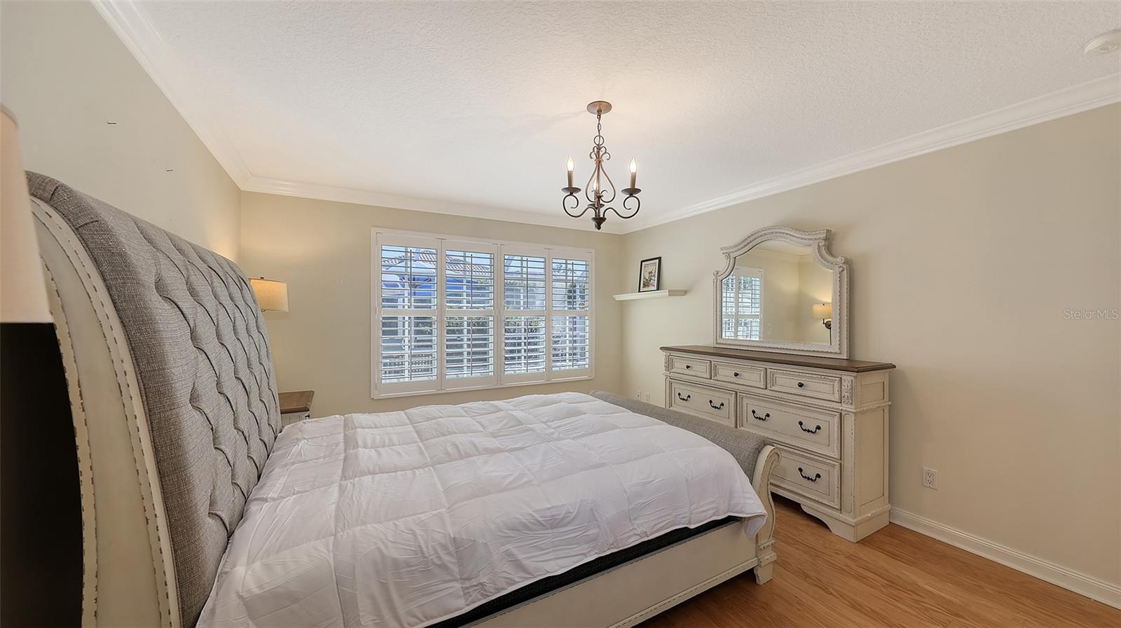 VILLAGEWALK - Residential Lease