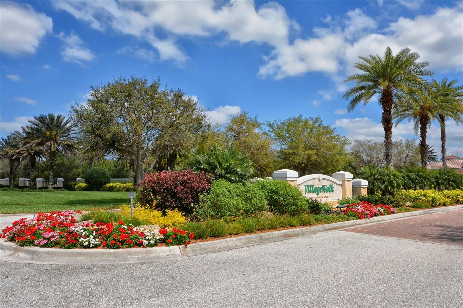 VILLAGEWALK - Residential Lease