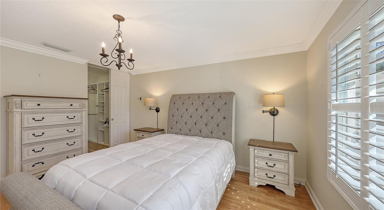 VILLAGEWALK - Residential Lease