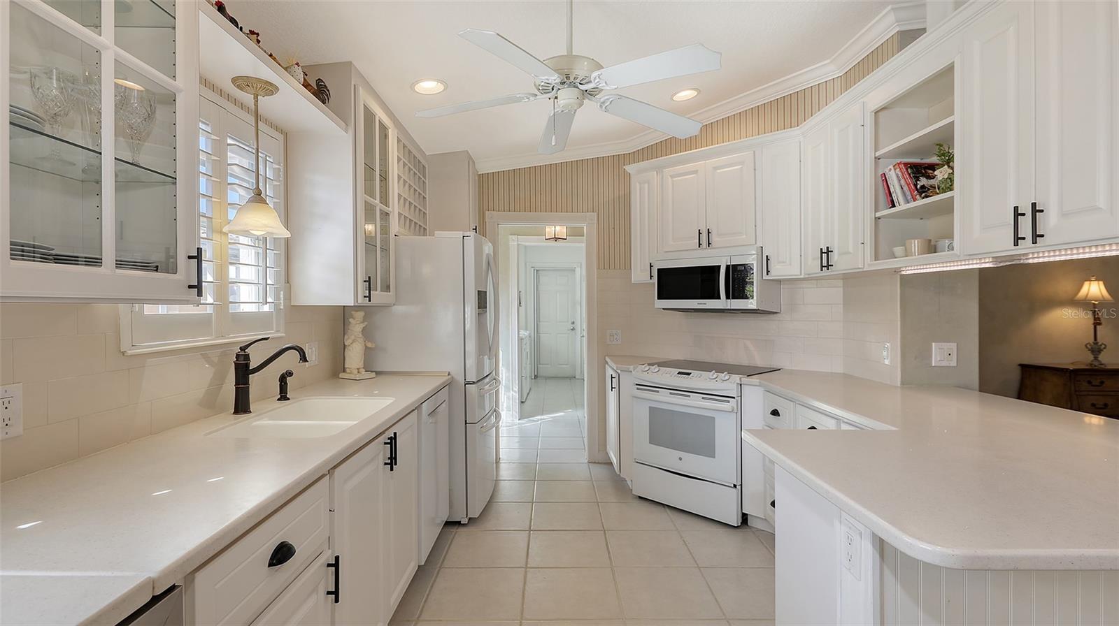 VILLAGEWALK - Residential Lease