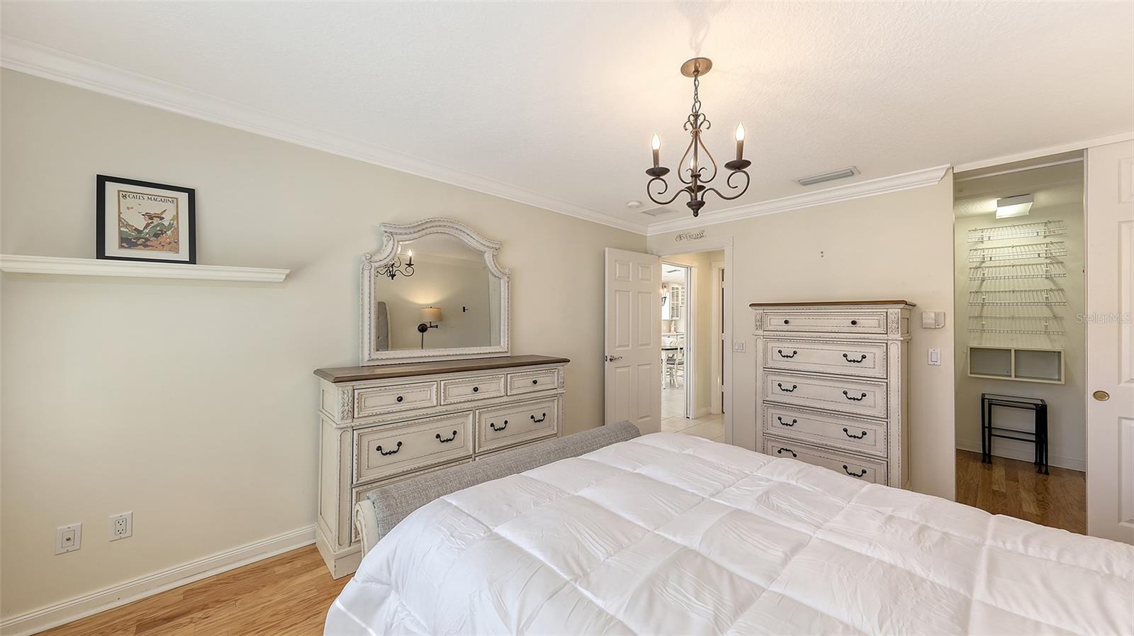 VILLAGEWALK - Residential Lease