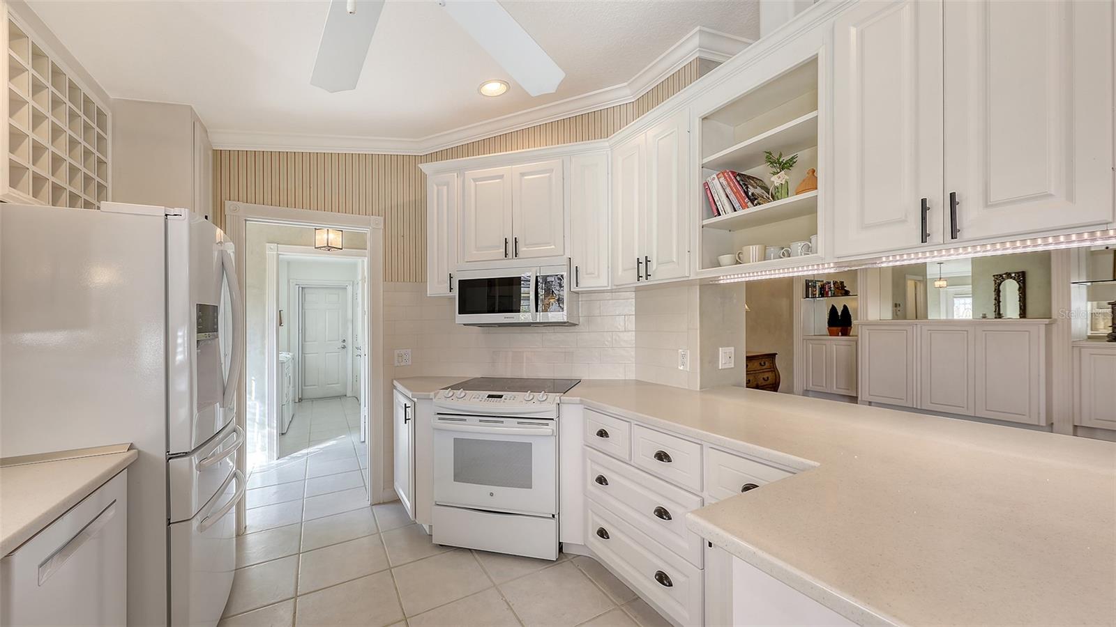 VILLAGEWALK - Residential Lease