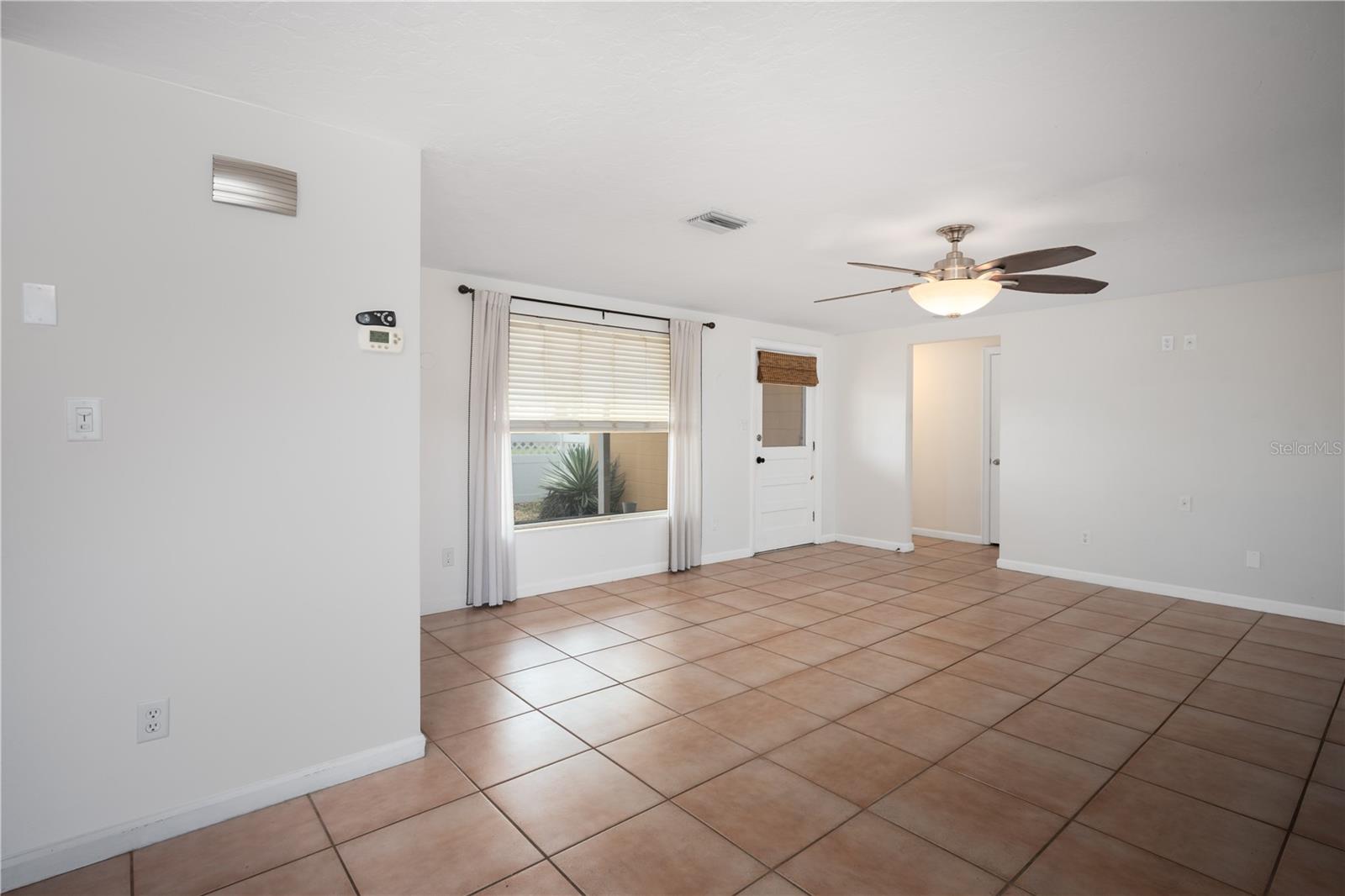 SARASOTA SPGS - Residential