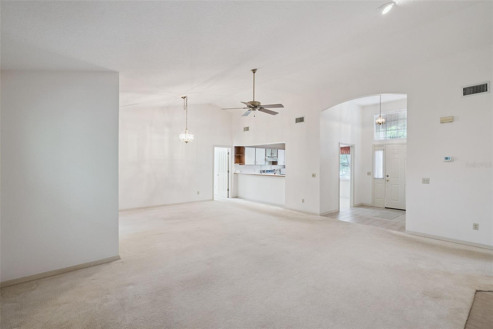 CASCADES UNIT 01 - Residential