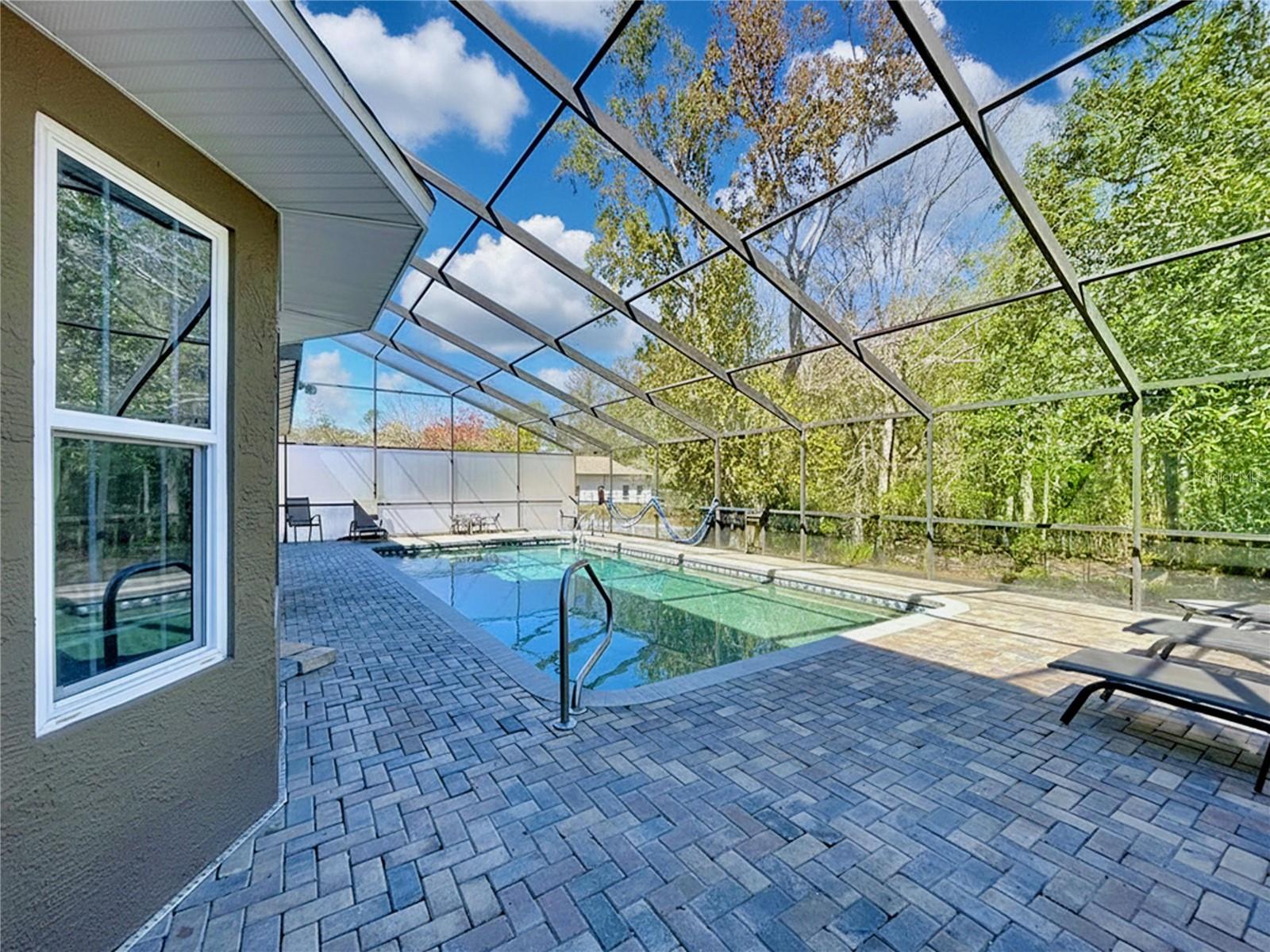 GOLDEN ACRES - Residential