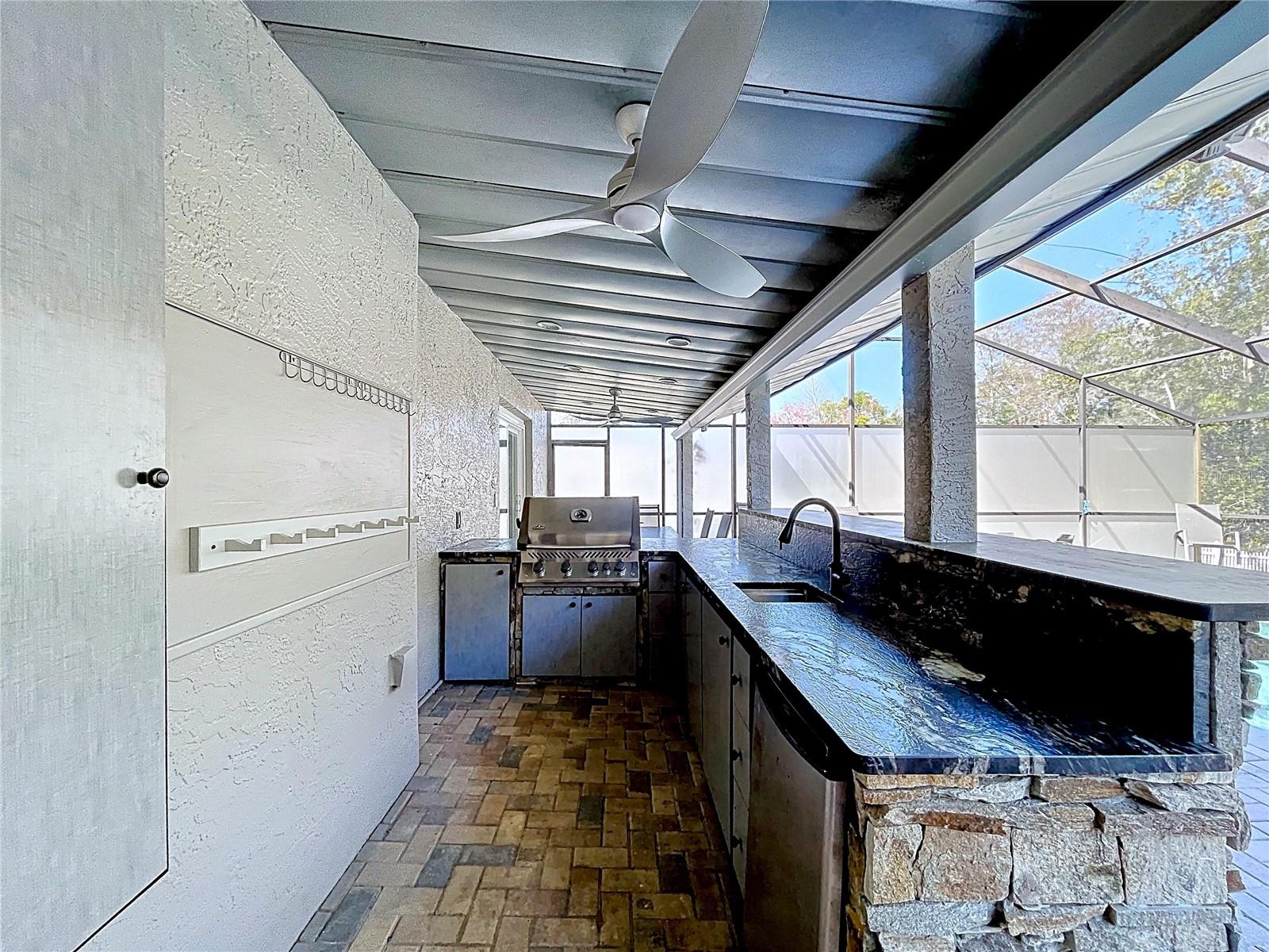 GOLDEN ACRES - Residential