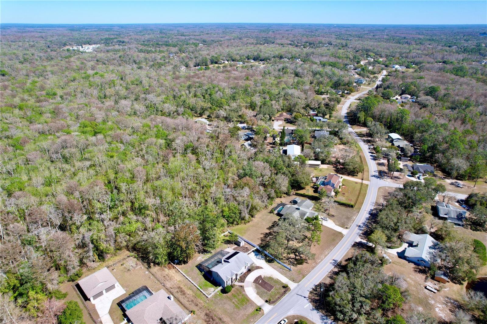 GOLDEN ACRES - Residential