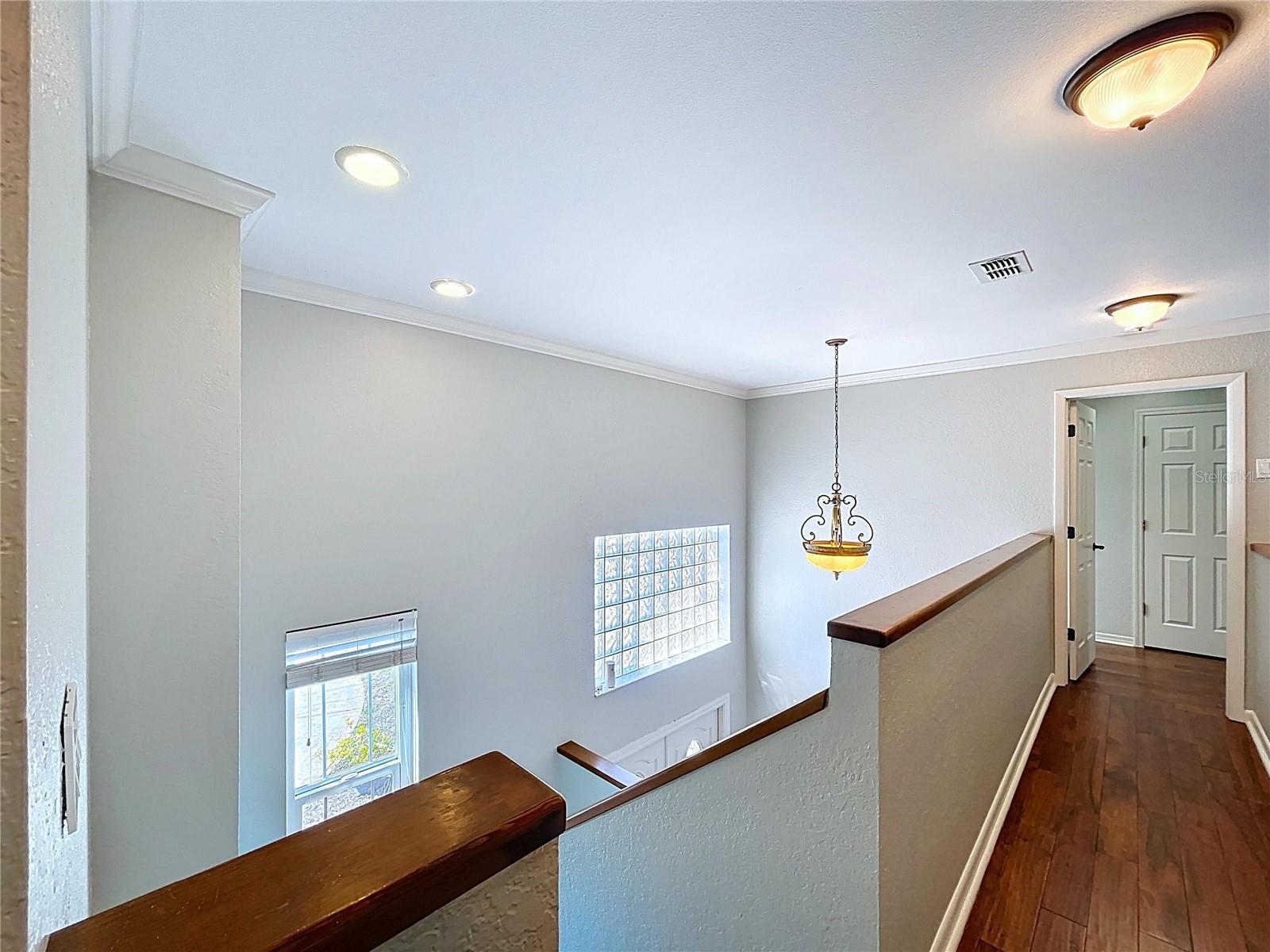 GOLDEN ACRES - Residential