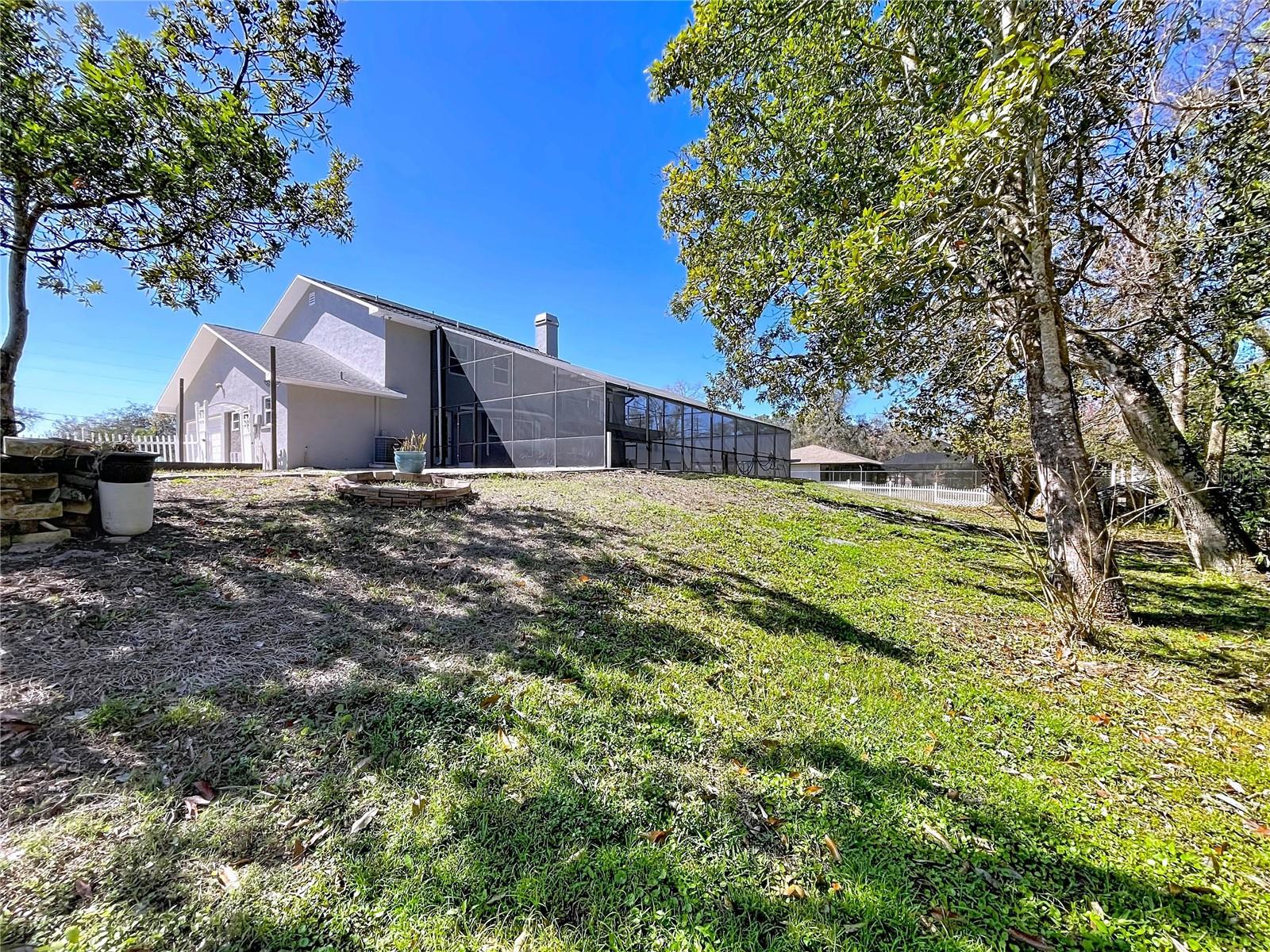 GOLDEN ACRES - Residential