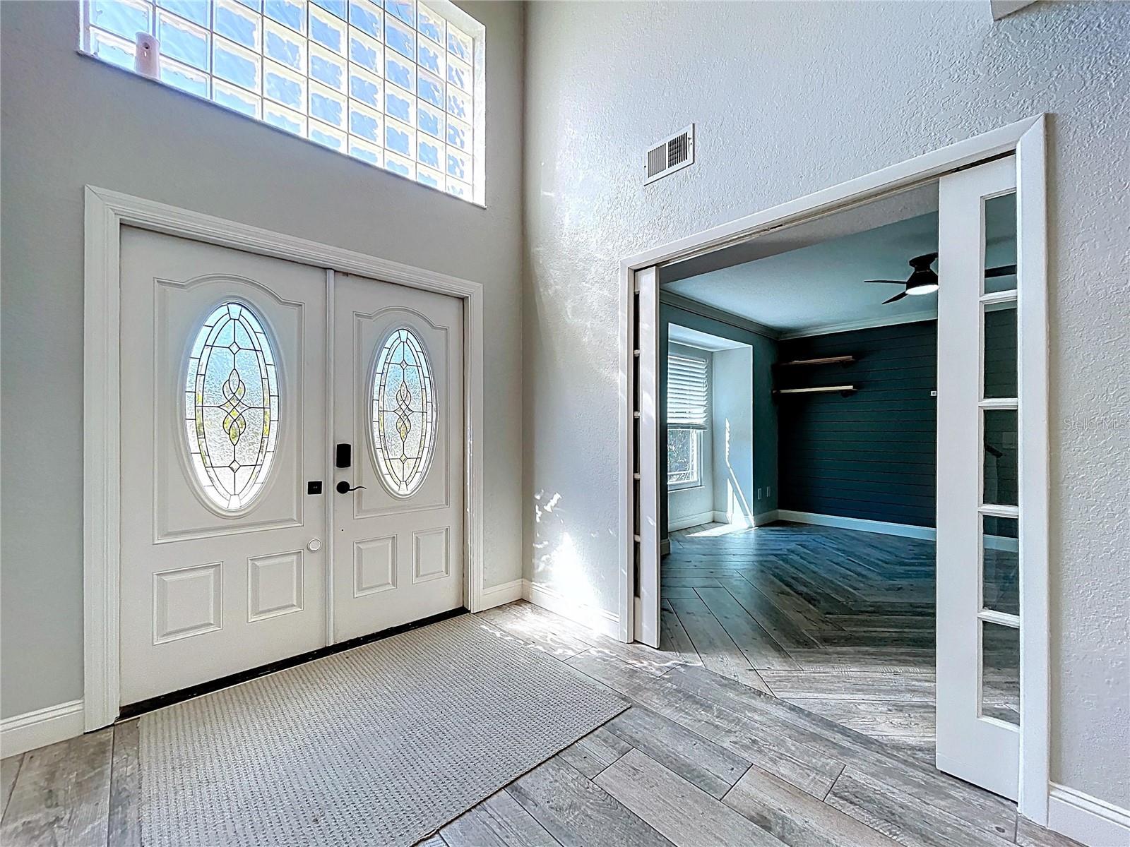 10655 LAKEVIEW DRIVE