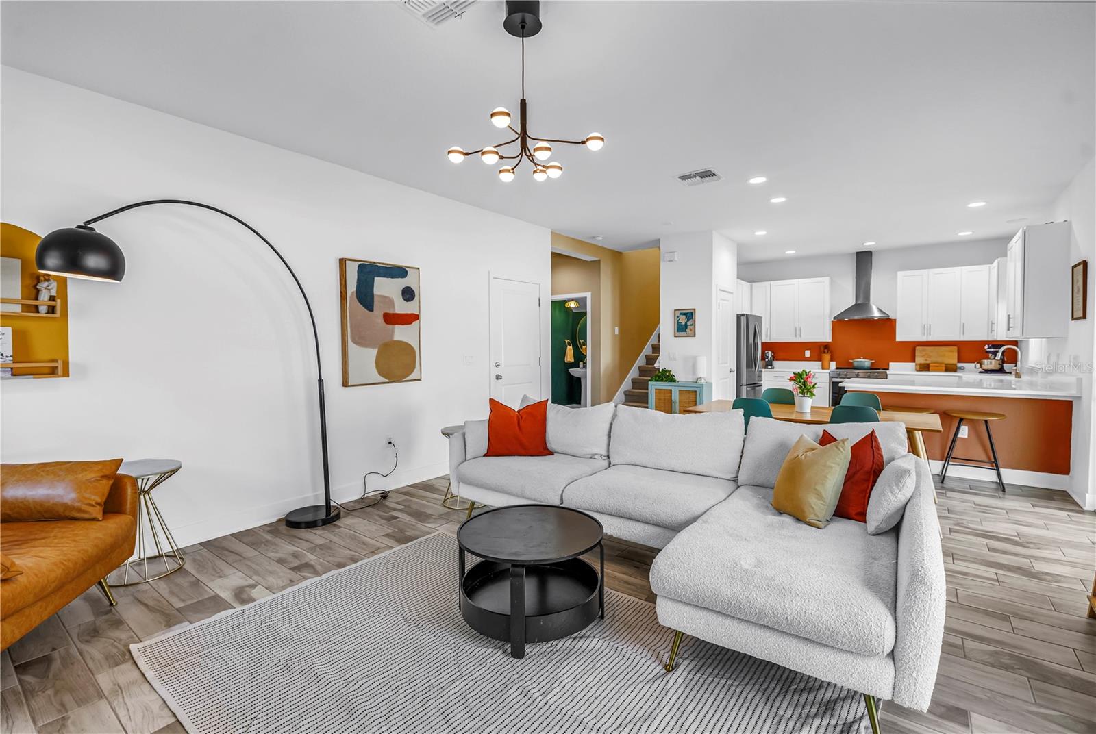 LAKEWOOD ESTATES GOLF COURSE SEC TR XII PT REP - Residential