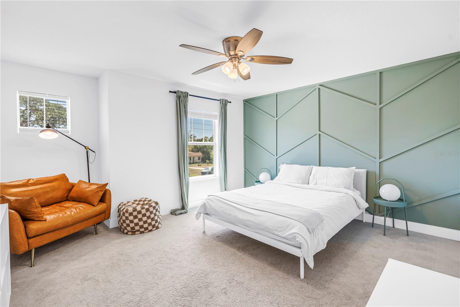 LAKEWOOD ESTATES GOLF COURSE SEC TR XII PT REP - Residential