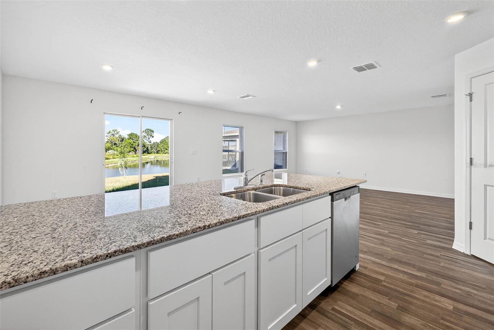 EAGLE HAMMOCK - Residential