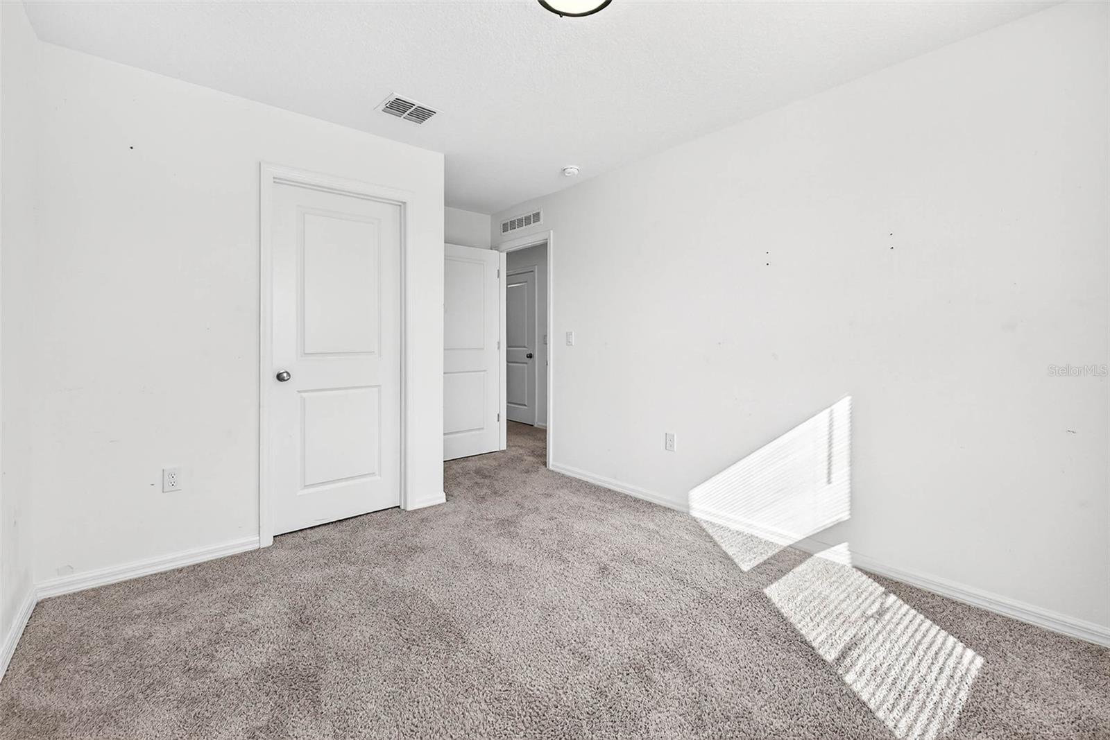 EAGLE HAMMOCK - Residential