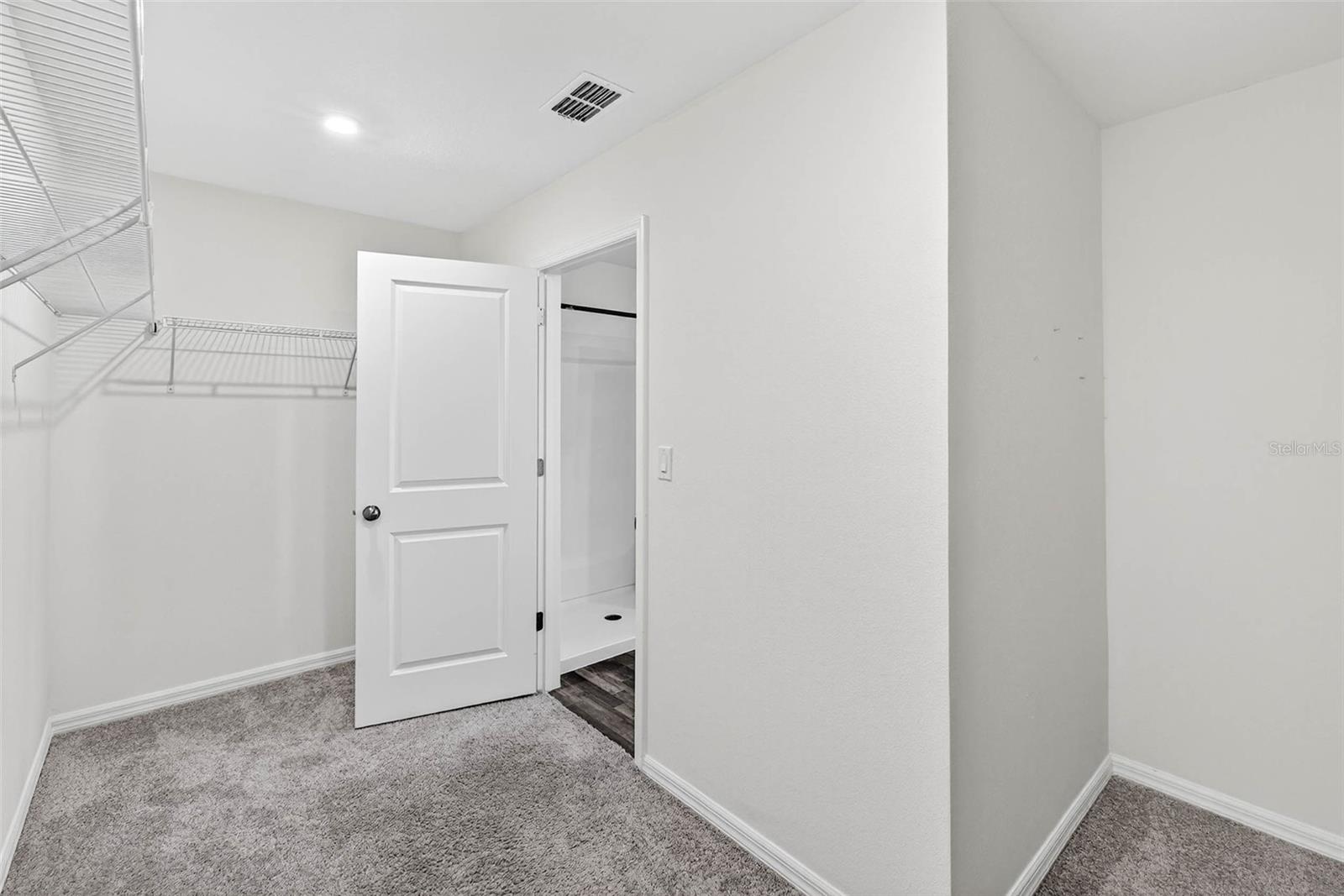 EAGLE HAMMOCK - Residential