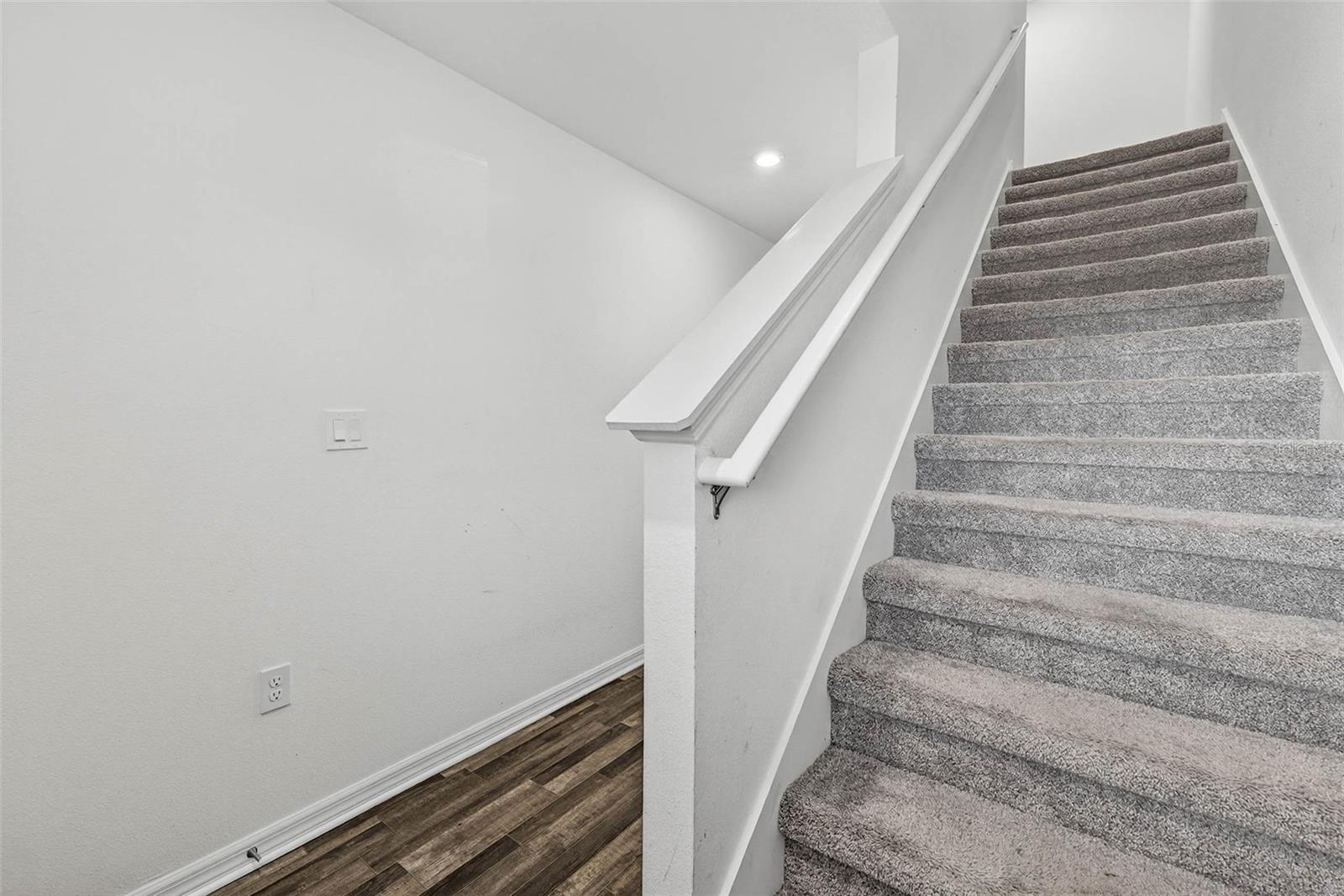 EAGLE HAMMOCK - Residential