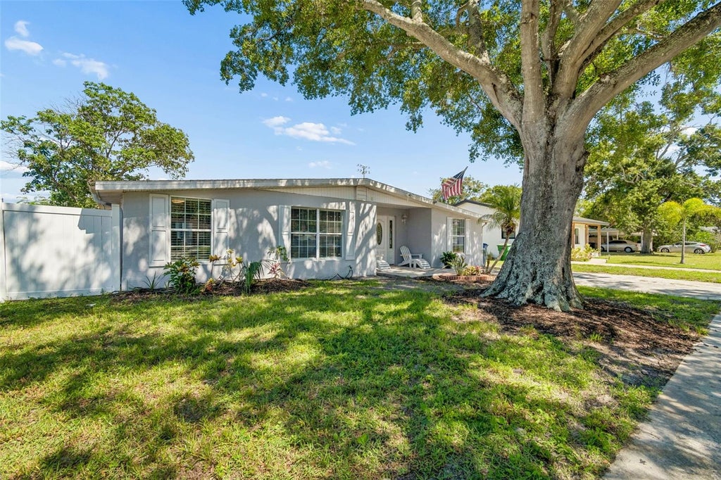 Photo of 6330 S Renellie Court, Tampa, FL 33616 (MLS # TB8538187)