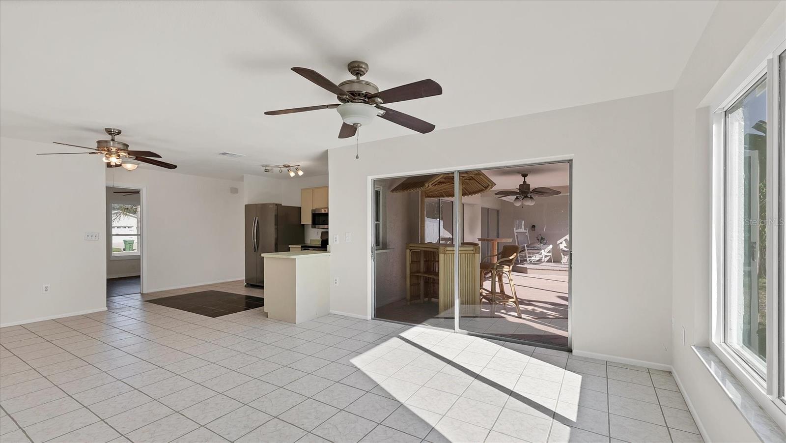 VILLAGE GREEN OF BRADENTON - Residential