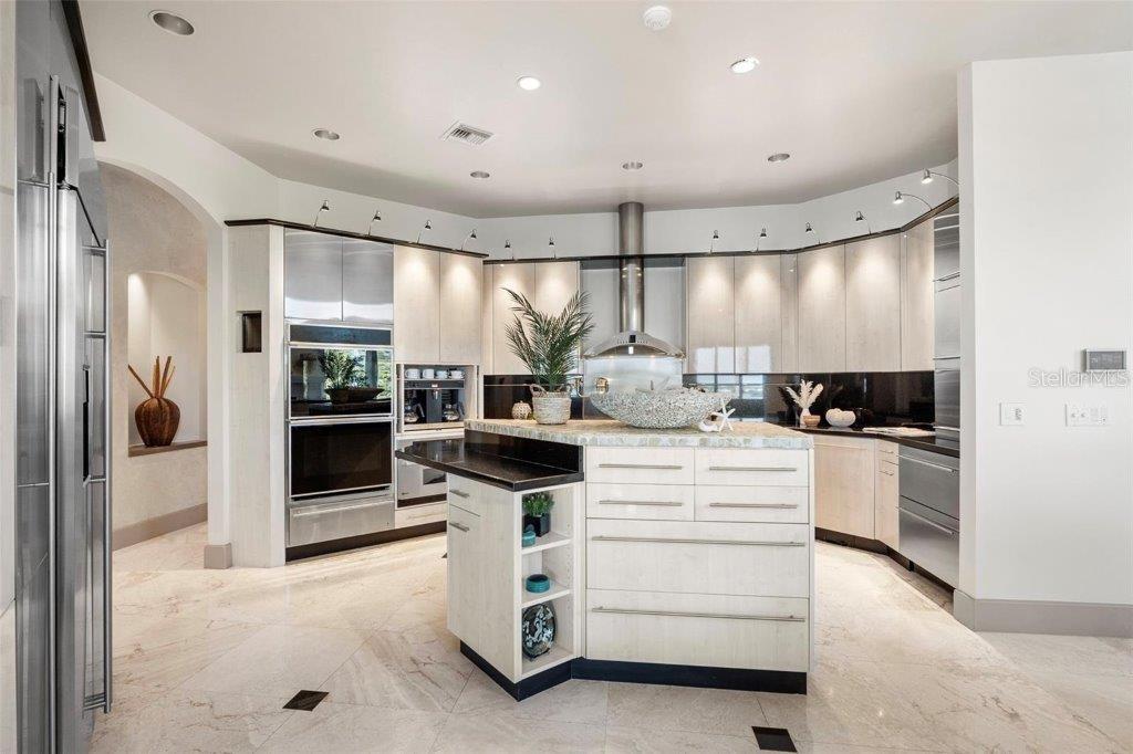 CASEY KEY - Residential
