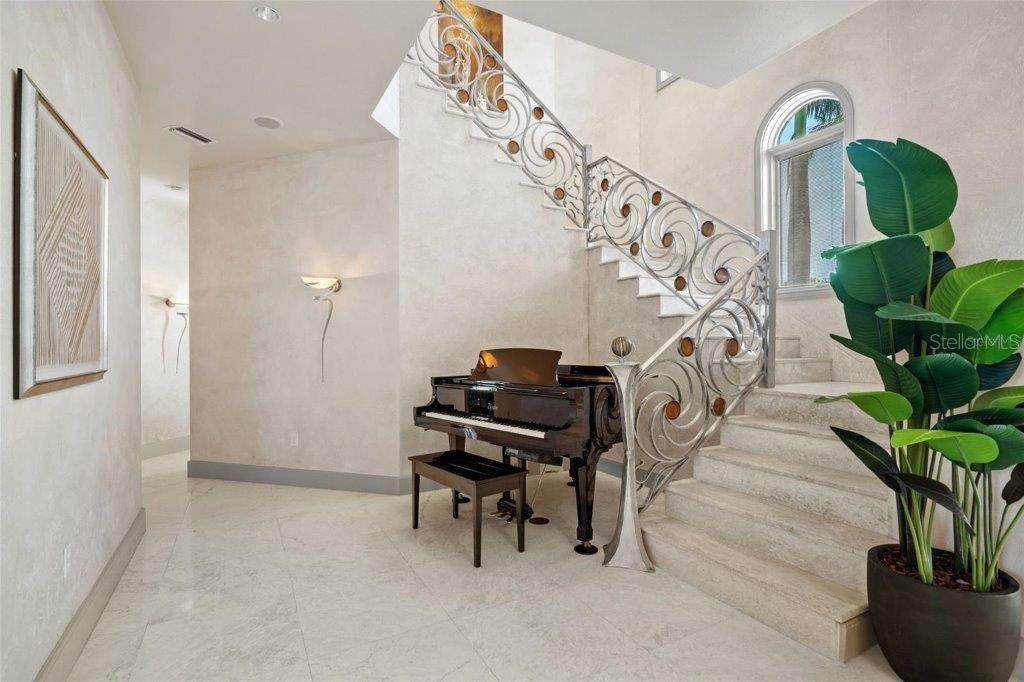 CASEY KEY - Residential