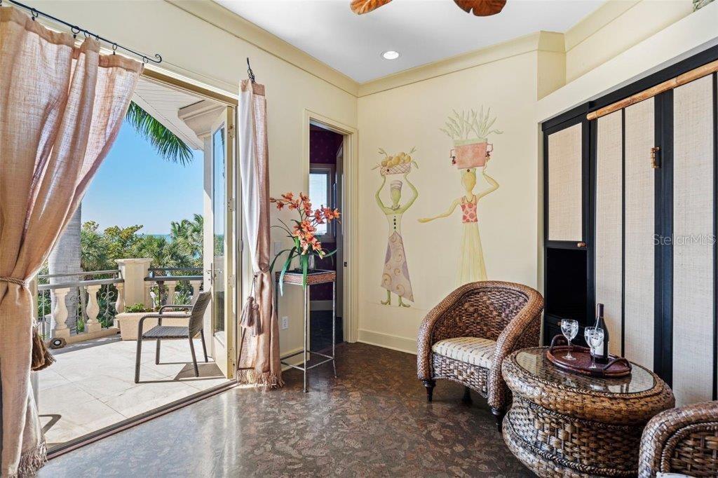 CASEY KEY - Residential