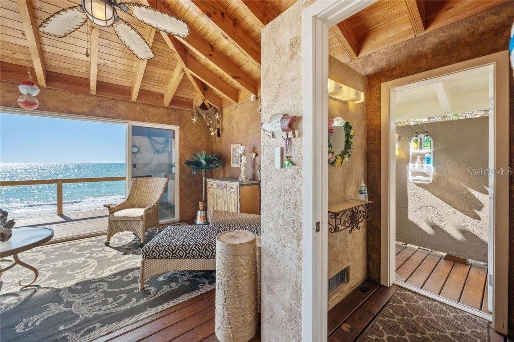 CASEY KEY - Residential