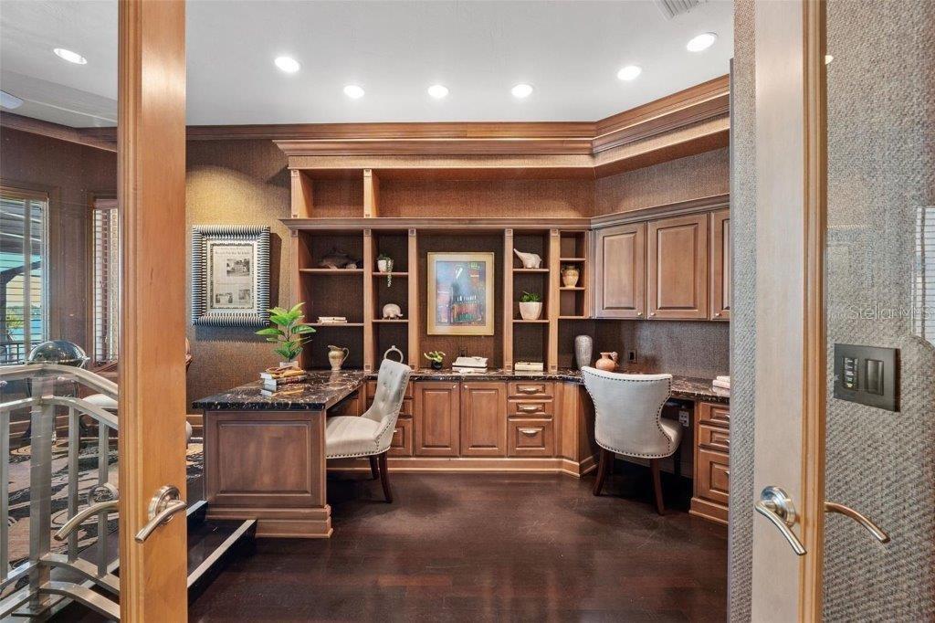 CASEY KEY - Residential