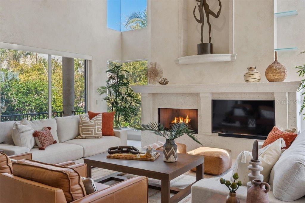 CASEY KEY - Residential