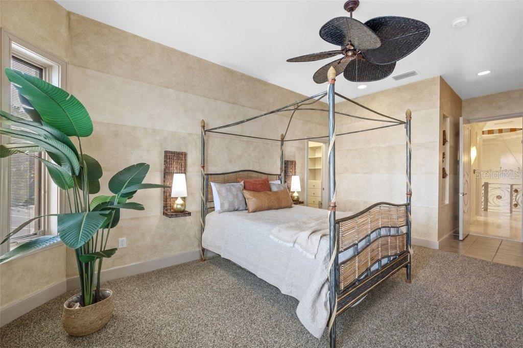 CASEY KEY - Residential