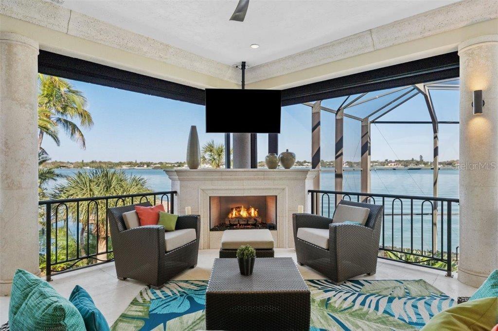CASEY KEY - Residential