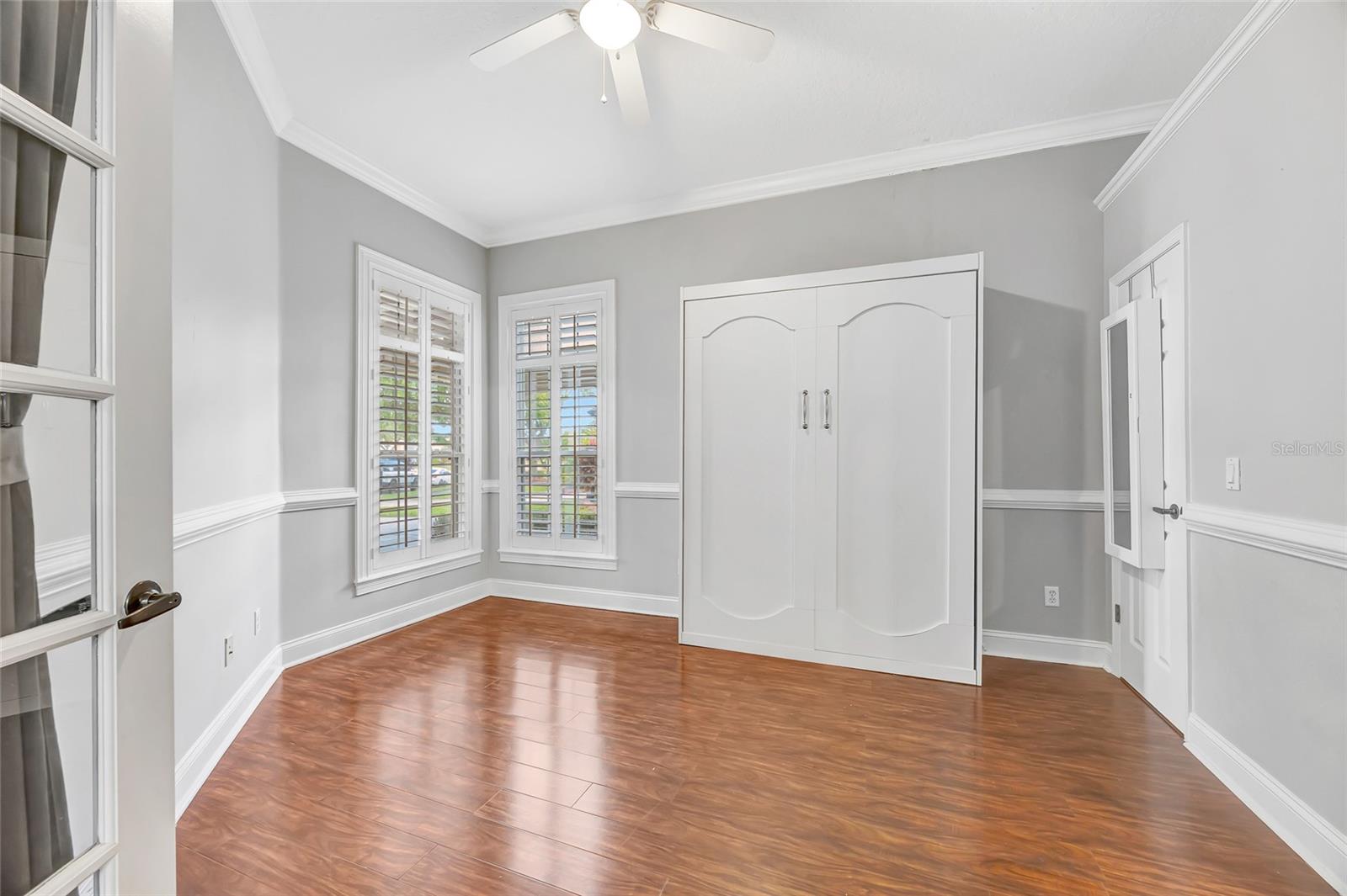 BROOKSTONE 43/47 - Residential