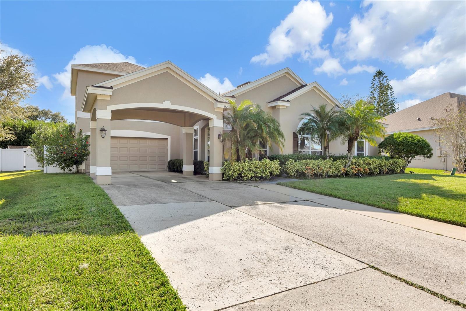 BROOKSTONE 43/47 - Residential